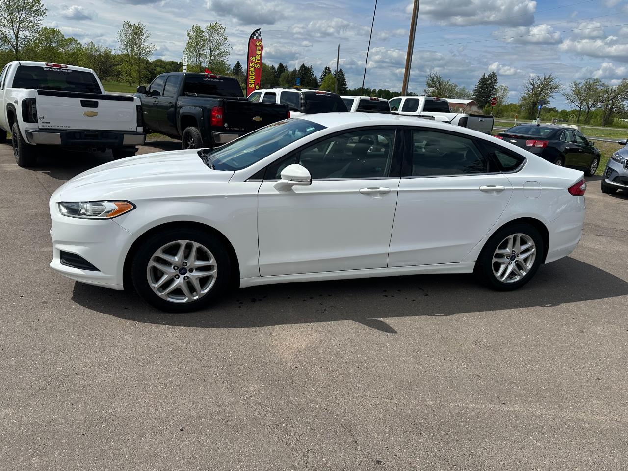Ford Fusion 4dr Sdn SE FWD 2014