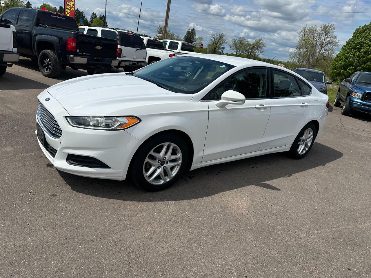 Ford Fusion 4dr Sdn SE FWD 2014