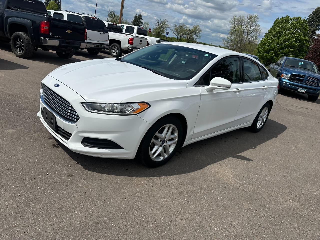 Ford Fusion 4dr Sdn SE FWD 2014