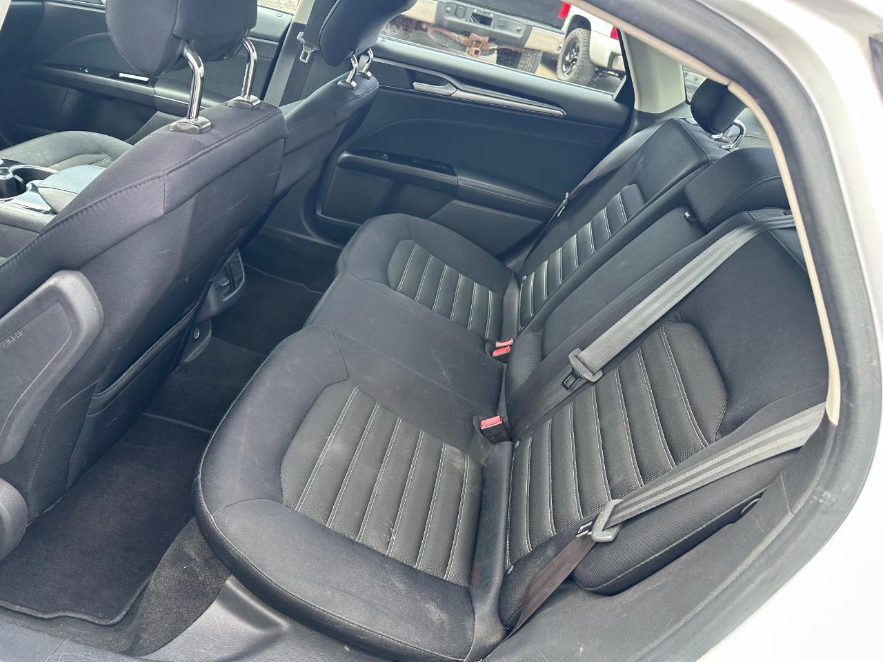 Ford Fusion 4dr Sdn SE FWD 2014
