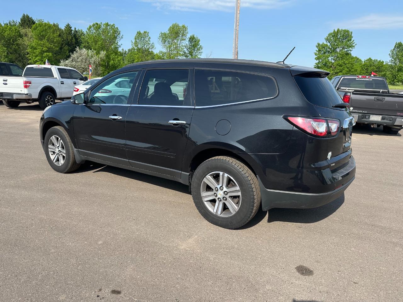 Chevrolet Traverse AWD 4dr LT w/2LT 2015