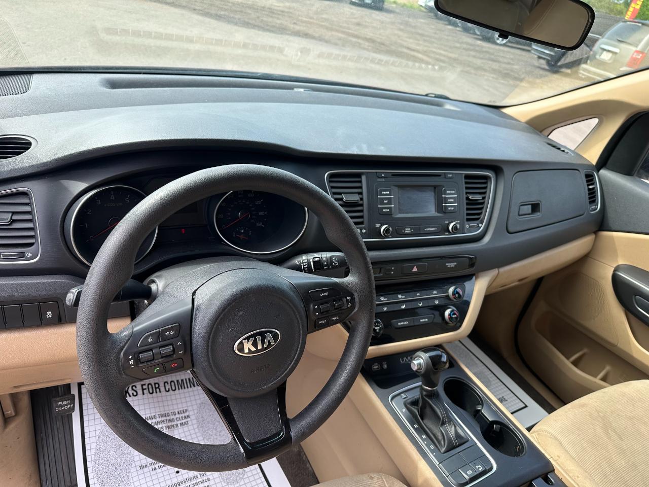 Kia Sedona 4dr Wgn LX 2015