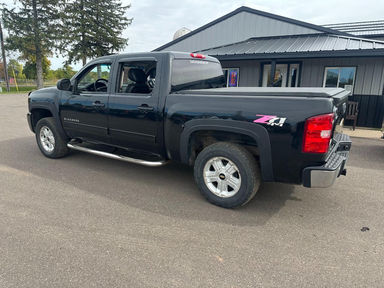 Chevrolet Silverado 1500 4WD Crew Cab 143.5" LTZ 2012