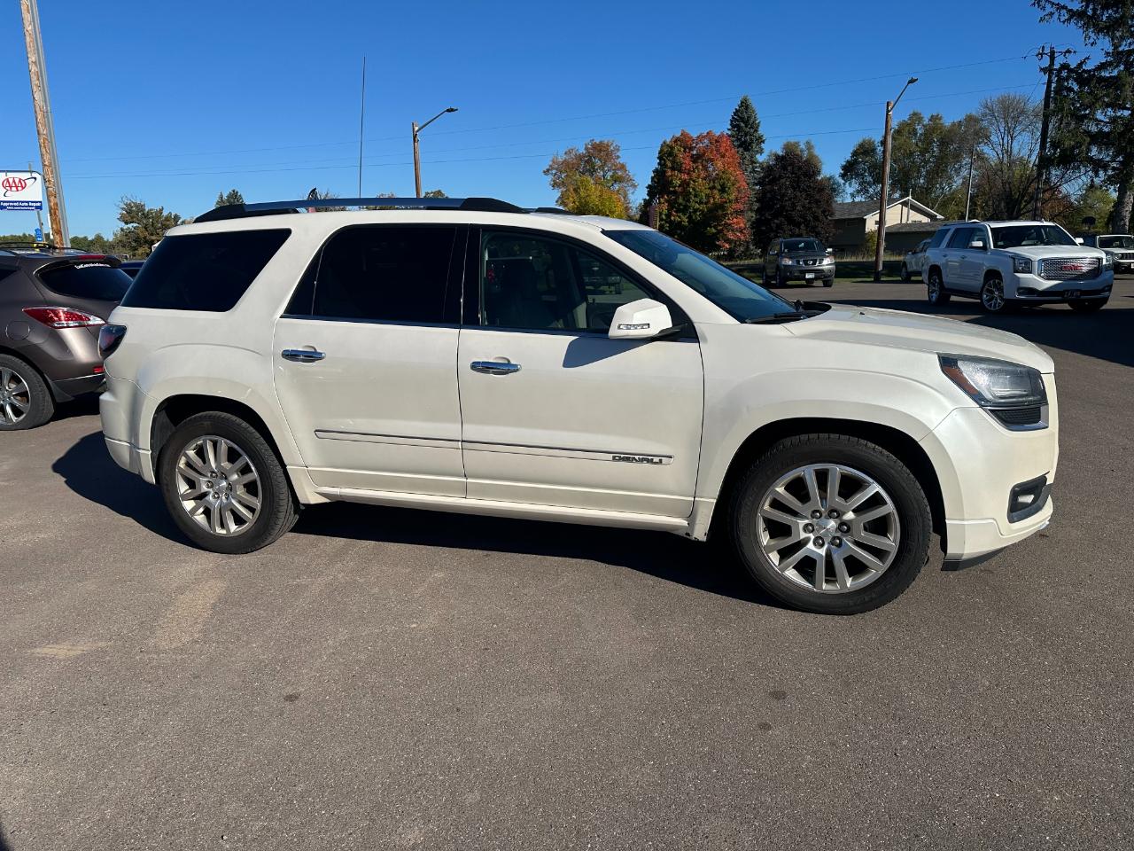 GMC Acadia AWD 4dr Denali 2015