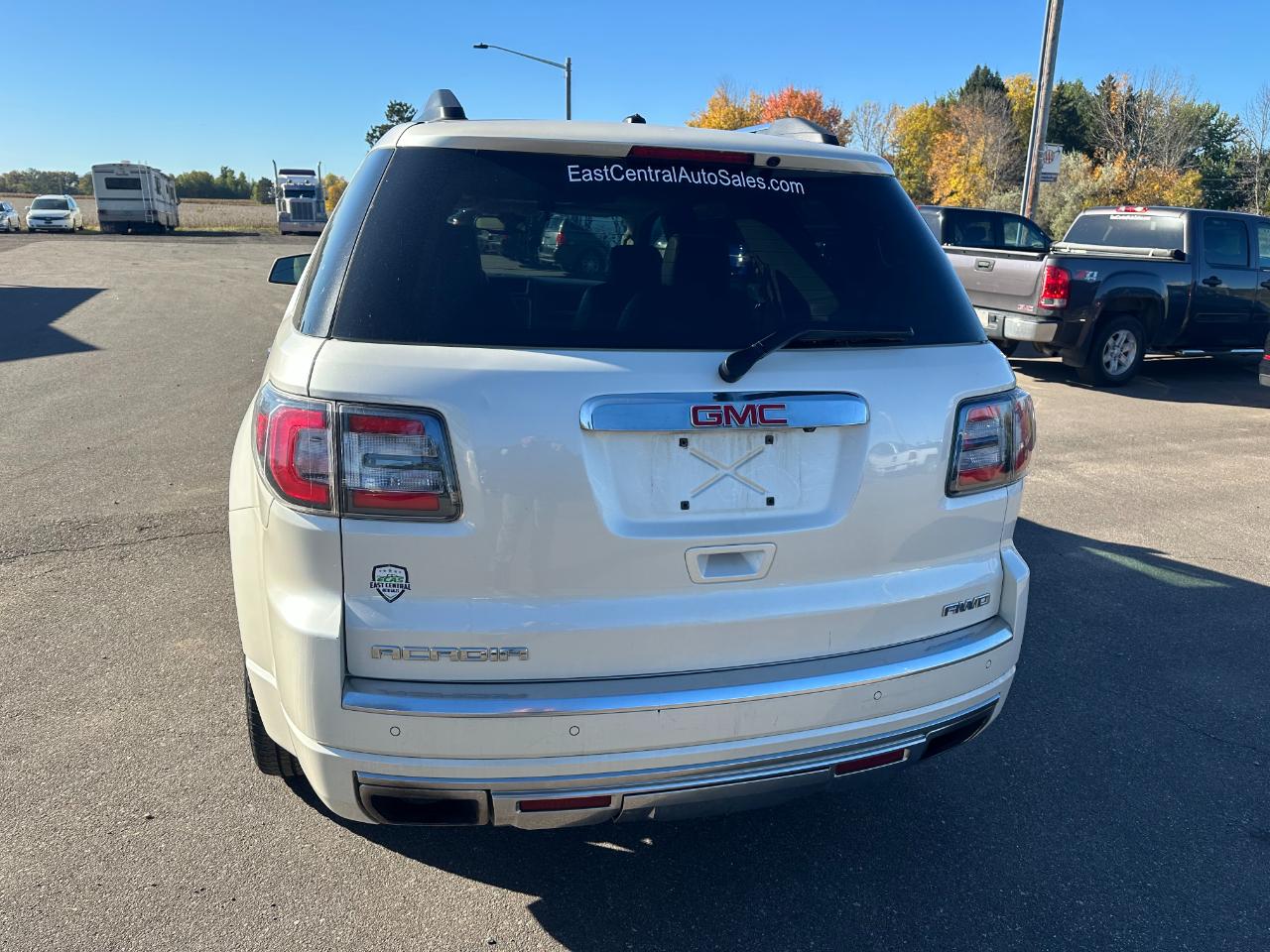 GMC Acadia AWD 4dr Denali 2015