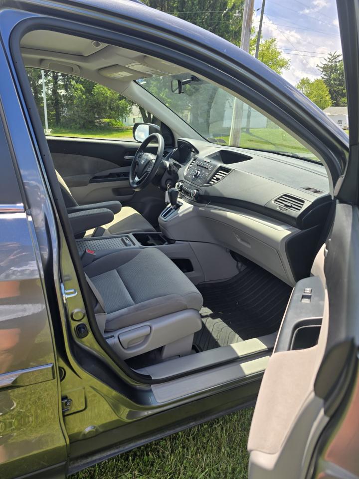 Honda CR-V  2012