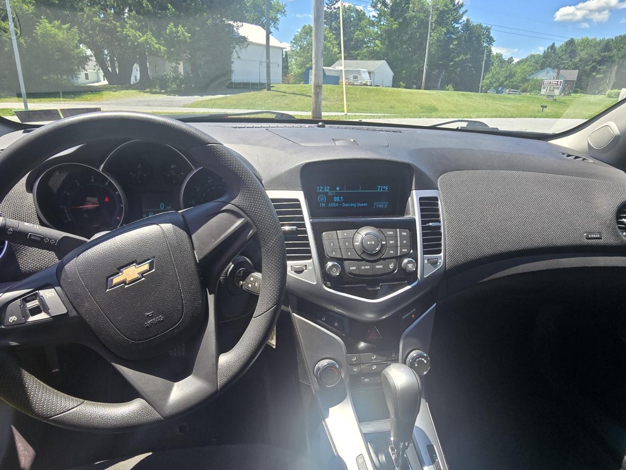 Chevrolet Cruze 1LT Auto 2012