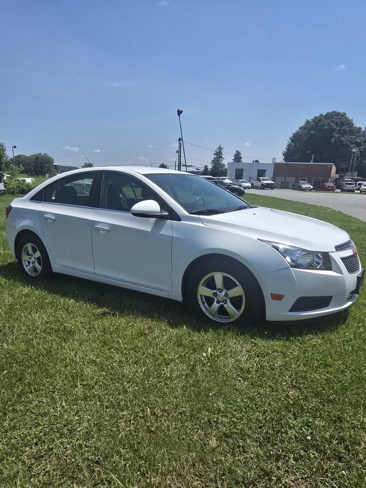 Chevrolet CRUZE LT Base 2012