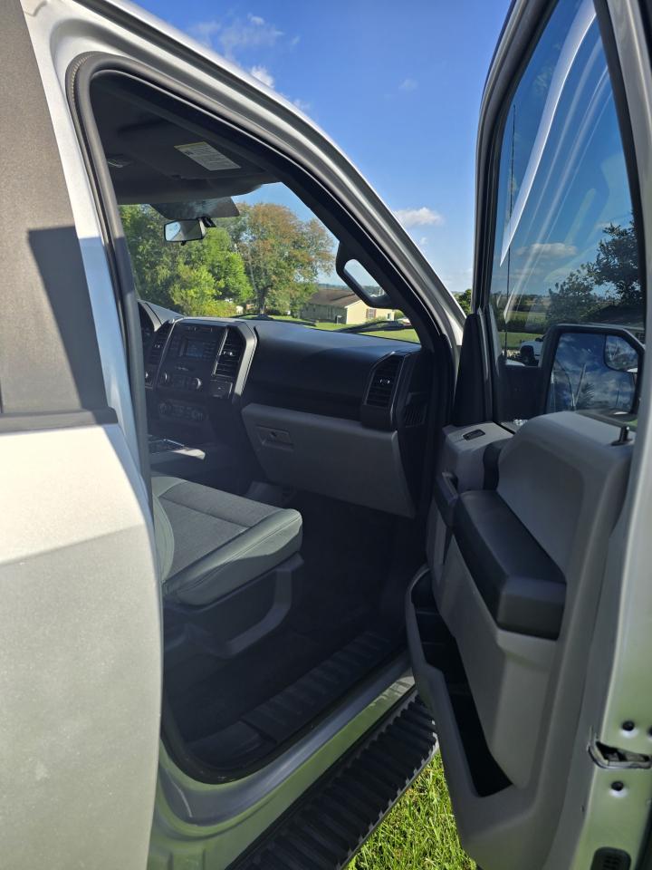 Ford F-150 XL Reg. Cab 4WD 2016