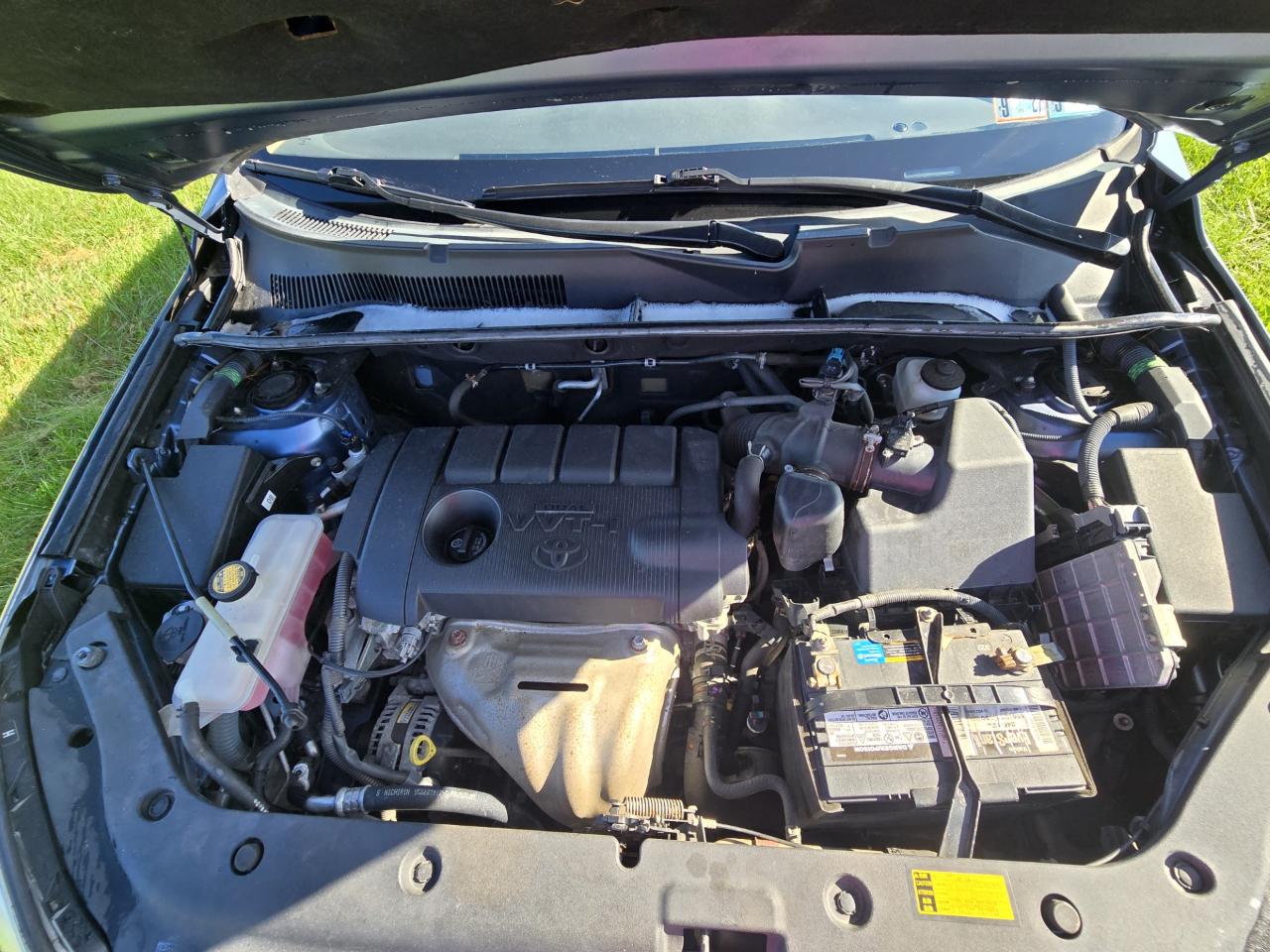 Toyota RAV4  2012