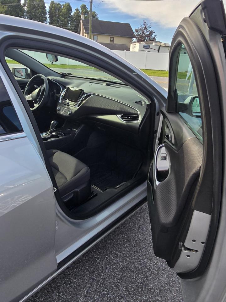 2019 Chevrolet Malibu 1LT - Photo 9