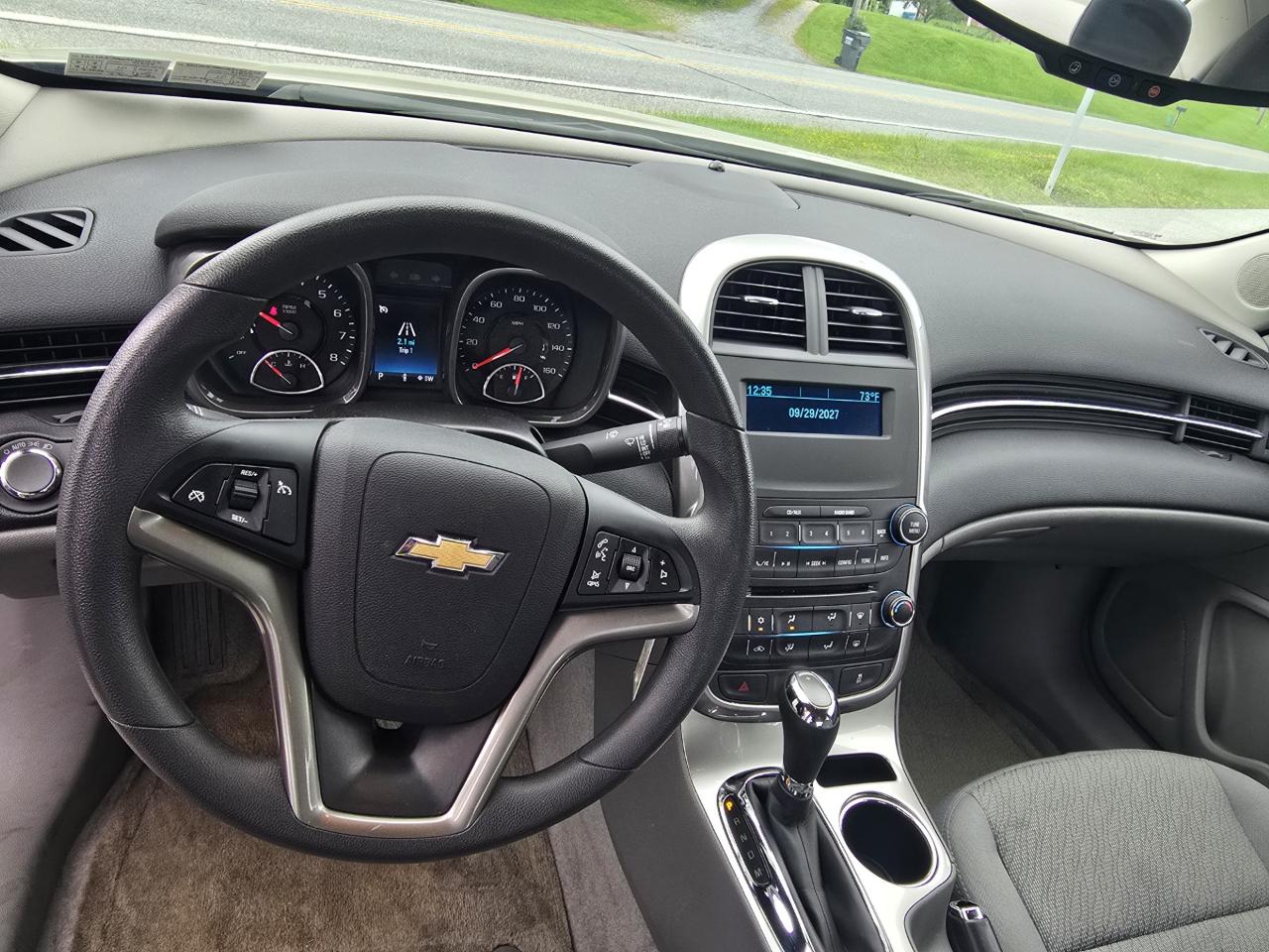 Chevrolet MALIBU 1LT Base 2016