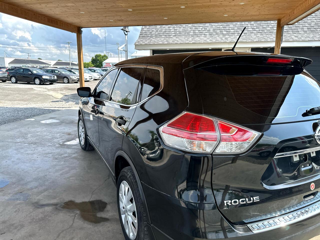 2016 Nissan Rogue AWD S photo 10