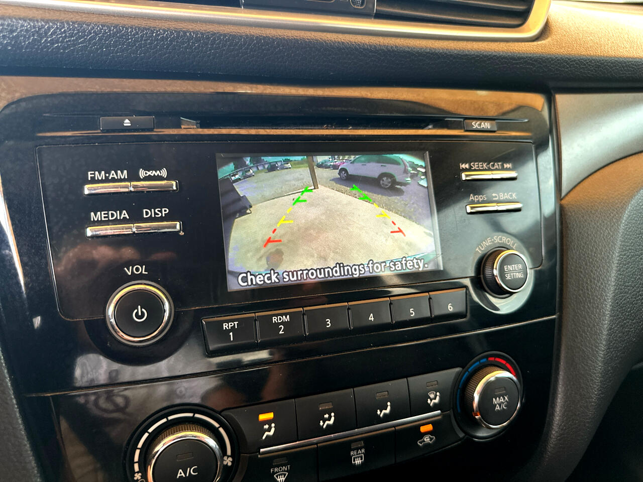 2016 Nissan Rogue AWD S photo 49