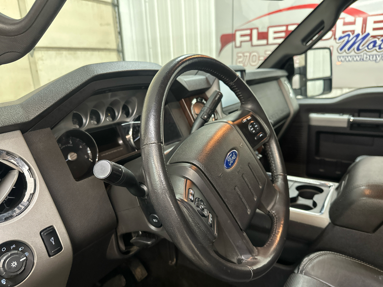 Ford Super Duty F-350 SRW 4WD Crew Cab 172" Lariat 2016 Ford Super Duty F-350 SRW 4WD Crew Cab 172" Lariat 2016