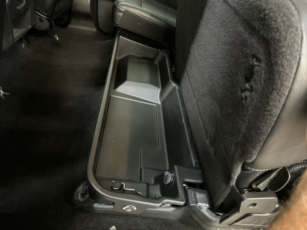 Ford Super Duty F-350 SRW 4WD Crew Cab 172" Lariat 2016 Ford Super Duty F-350 SRW 4WD Crew Cab 172" Lariat 2016