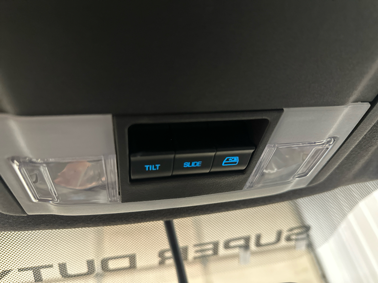 Ford Super Duty F-350 SRW 4WD Crew Cab 172" Lariat 2016 Ford Super Duty F-350 SRW 4WD Crew Cab 172" Lariat 2016