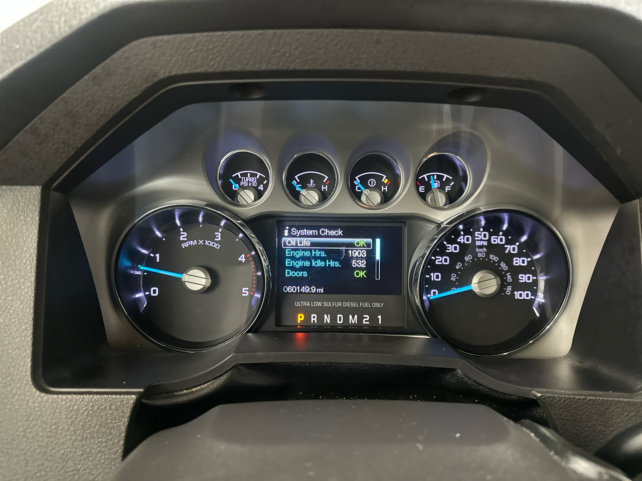 Ford Super Duty F-350 SRW 4WD Crew Cab 172" Lariat 2016 Ford Super Duty F-350 SRW 4WD Crew Cab 172" Lariat 2016