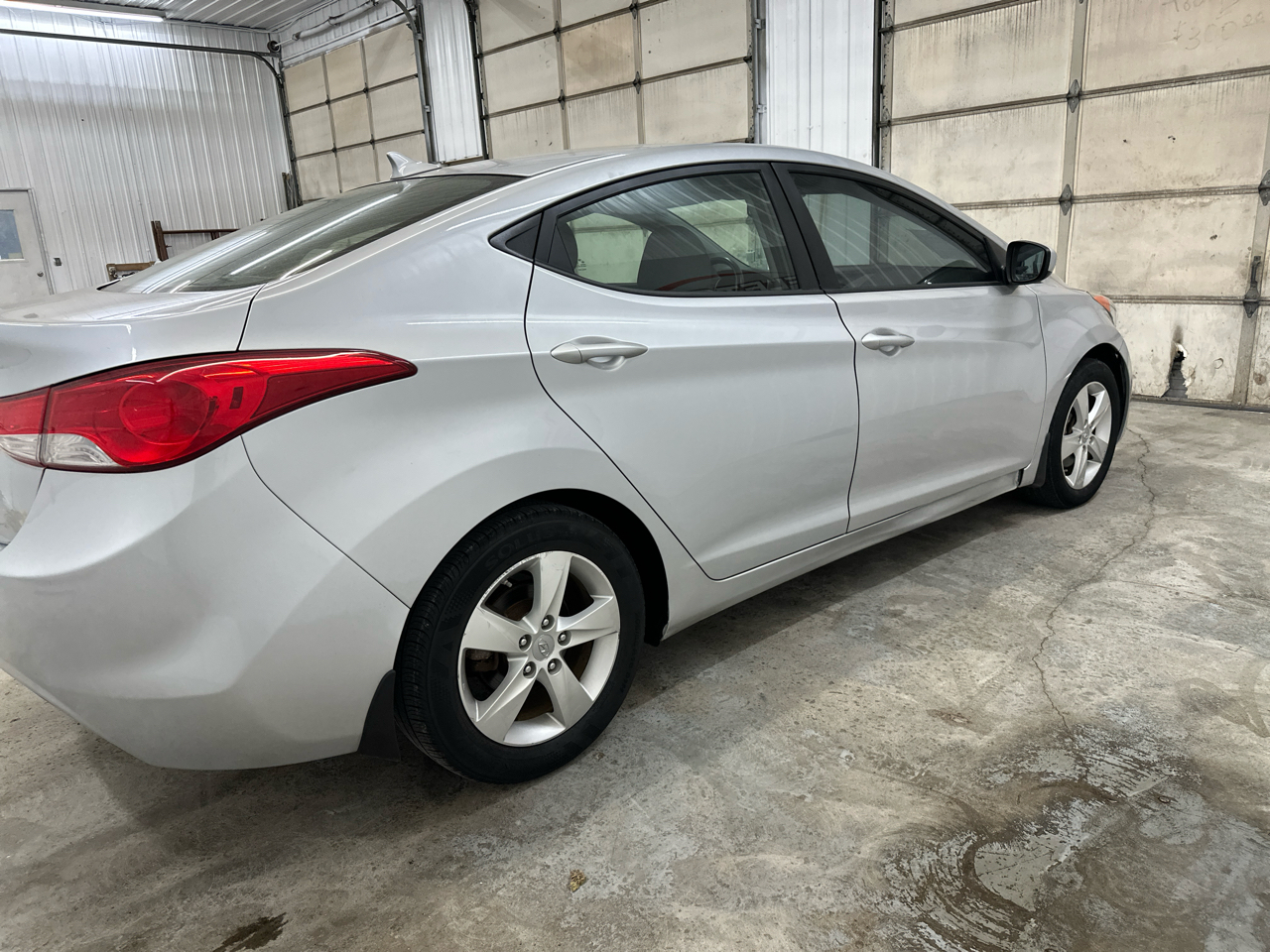 Hyundai Elantra 4dr Sdn Auto GLS PZEV (Alabama Plant) 2012 Hyundai Elantra 4dr Sdn Auto GLS PZEV (Alabama Plant) 2012