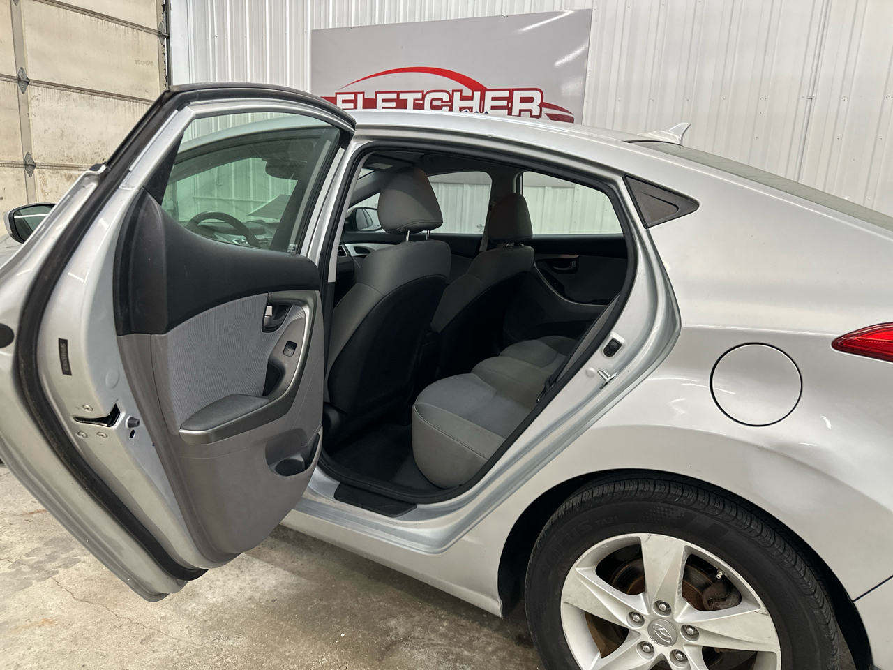 Hyundai Elantra 4dr Sdn Auto GLS PZEV (Alabama Plant) 2012 Hyundai Elantra 4dr Sdn Auto GLS PZEV (Alabama Plant) 2012