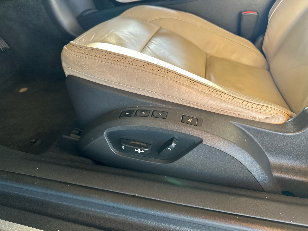 2013 Volvo C70 T5 photo 36