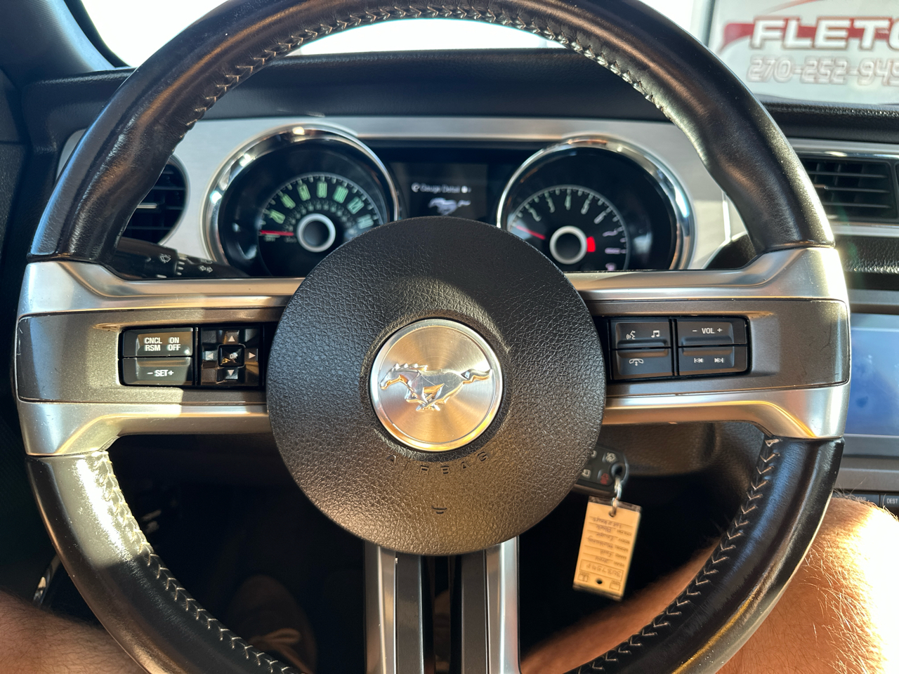 2014 Ford Mustang V6 Premium photo 37