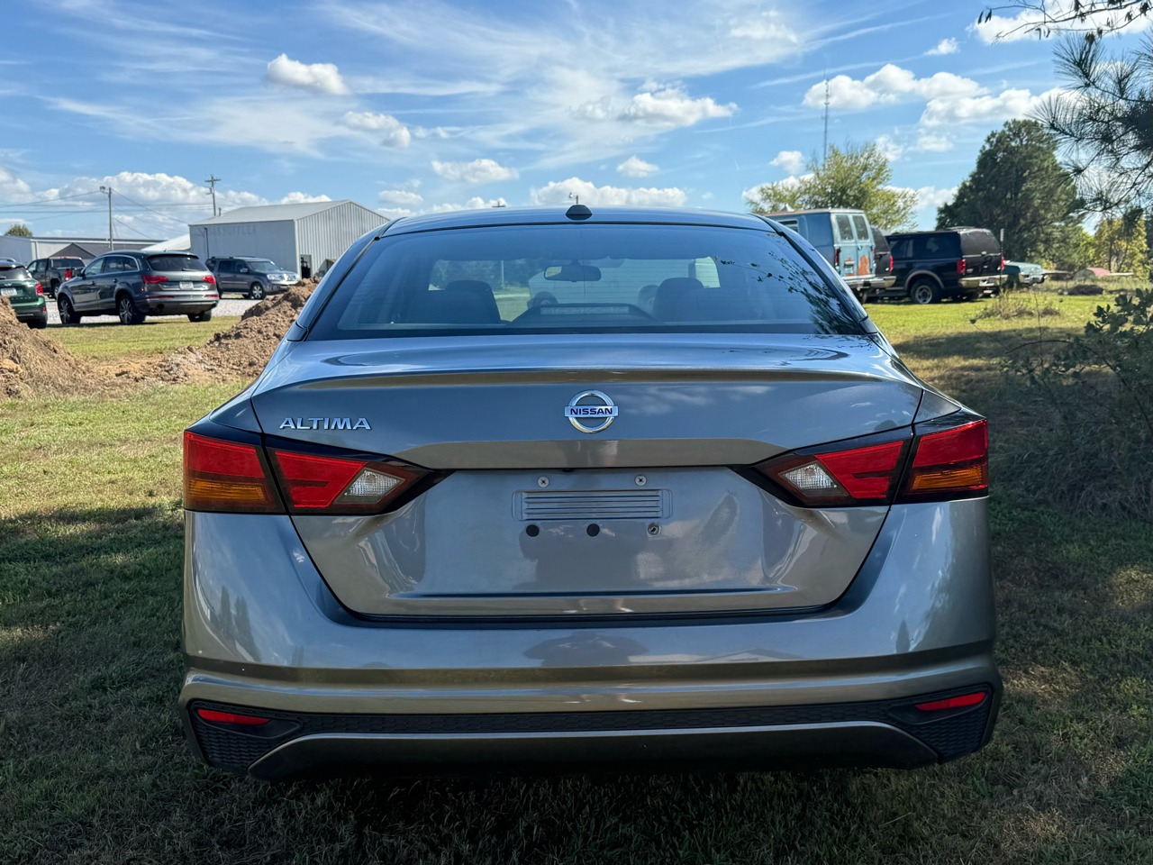 2020 Nissan Altima 2.5 S photo 9
