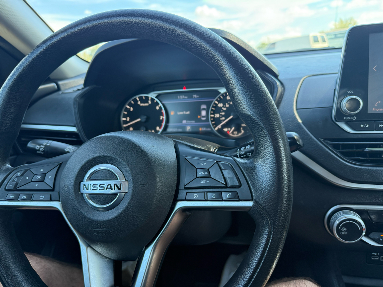 2020 Nissan Altima 2.5 S photo 25