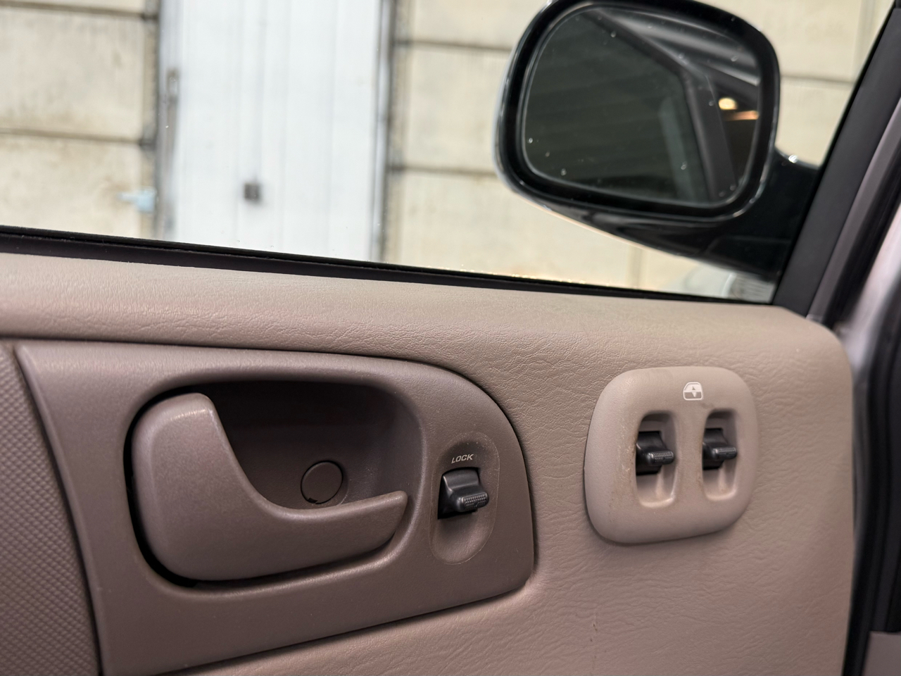 Dodge Caravan 4dr SE 113" WB 2002 Dodge Caravan 4dr SE 113" WB 2002