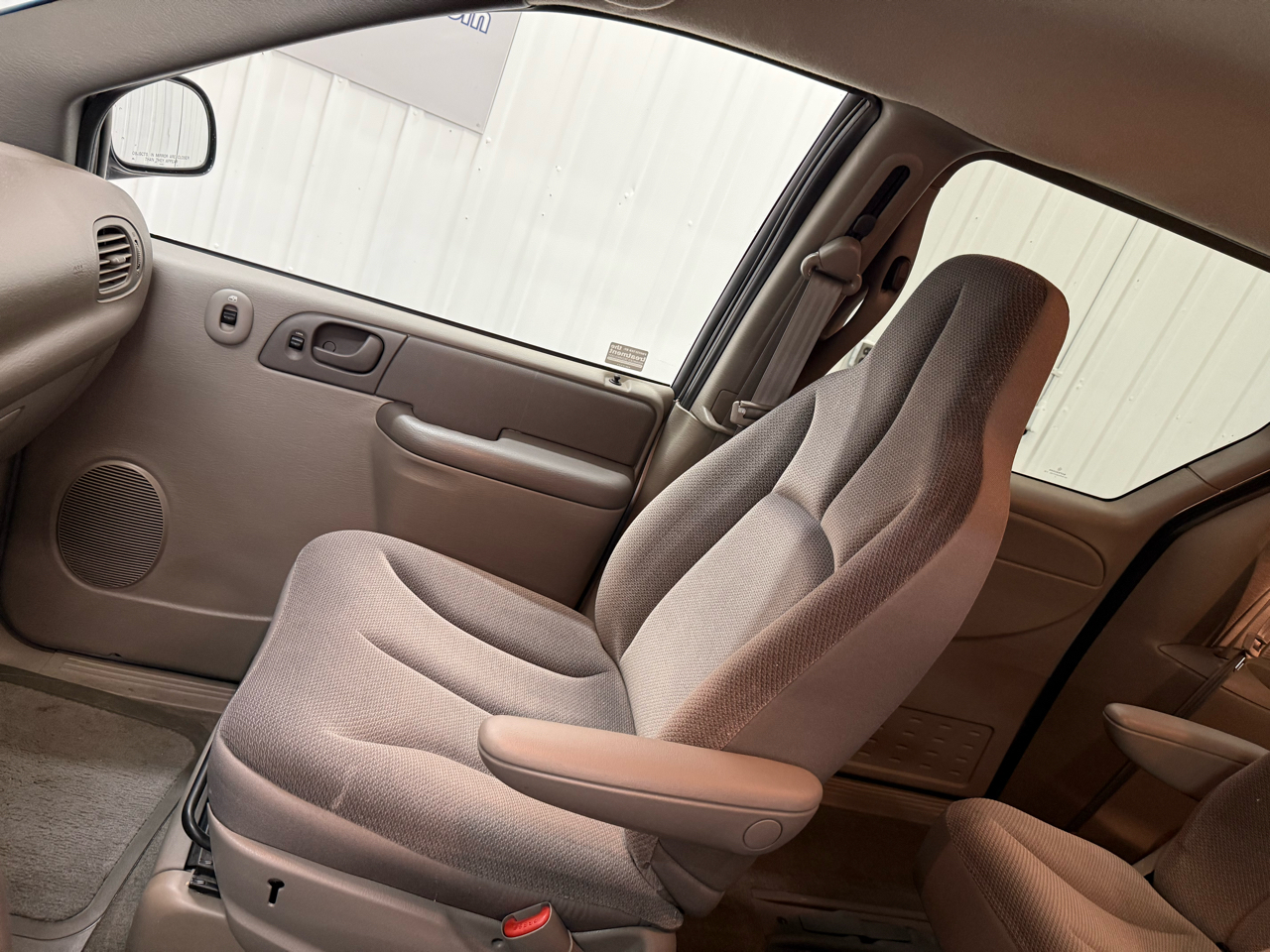 Dodge Caravan 4dr SE 113" WB 2002 Dodge Caravan 4dr SE 113" WB 2002