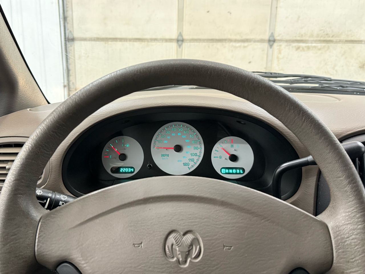 Dodge Caravan 4dr SE 113" WB 2002 Dodge Caravan 4dr SE 113" WB 2002