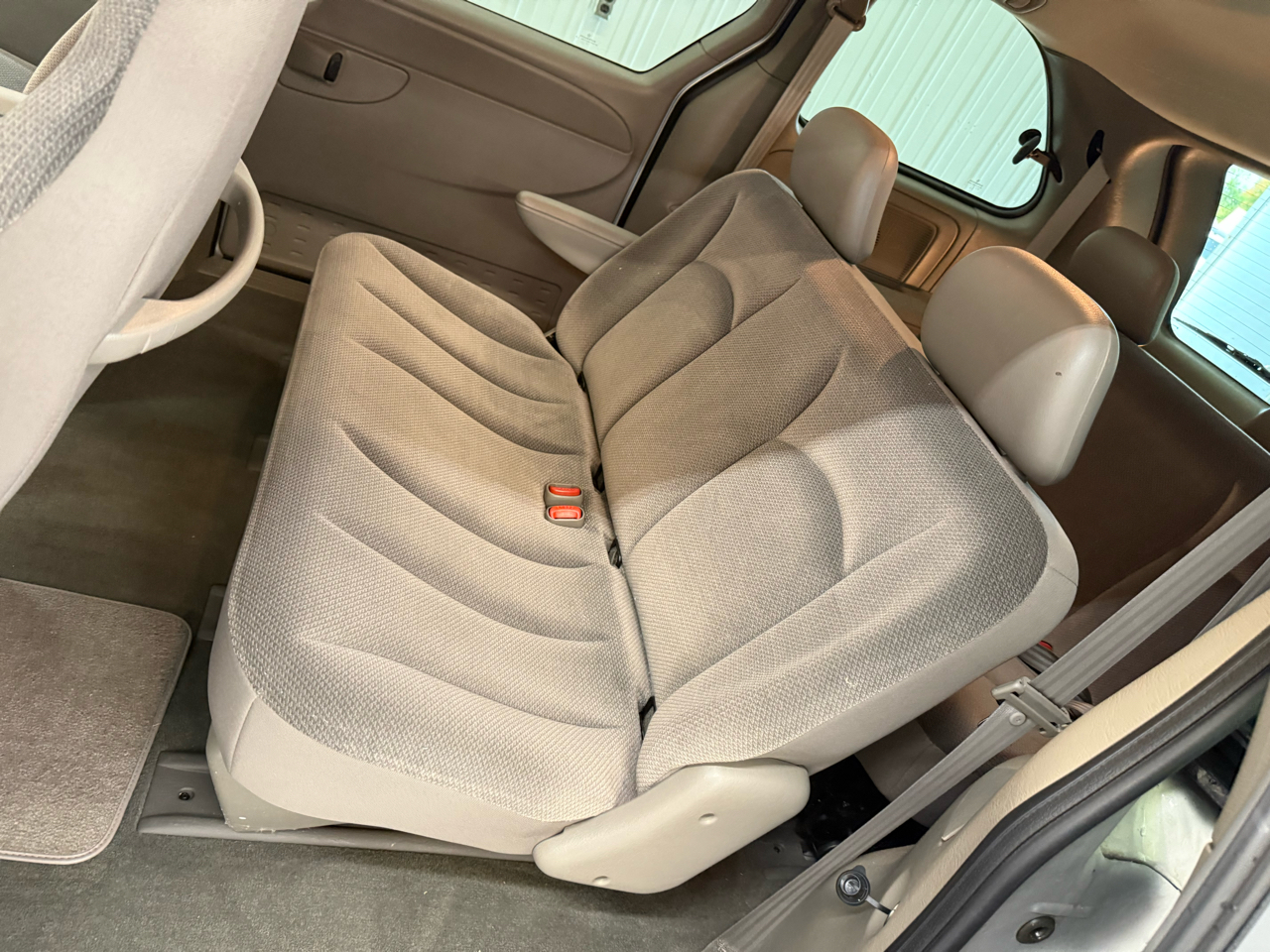 Dodge Caravan 4dr SE 113" WB 2002 Dodge Caravan 4dr SE 113" WB 2002