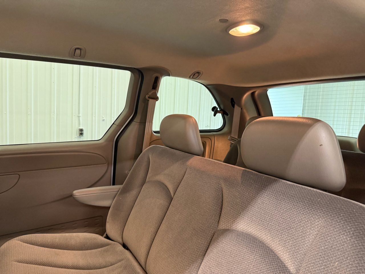 Dodge Caravan 4dr SE 113" WB 2002 Dodge Caravan 4dr SE 113" WB 2002