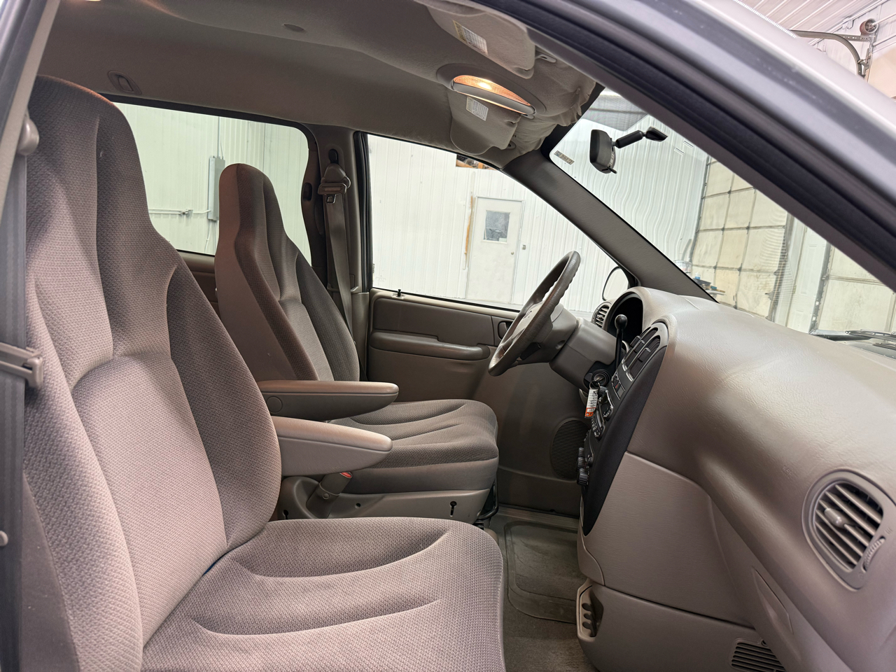 Dodge Caravan 4dr SE 113" WB 2002 Dodge Caravan 4dr SE 113" WB 2002