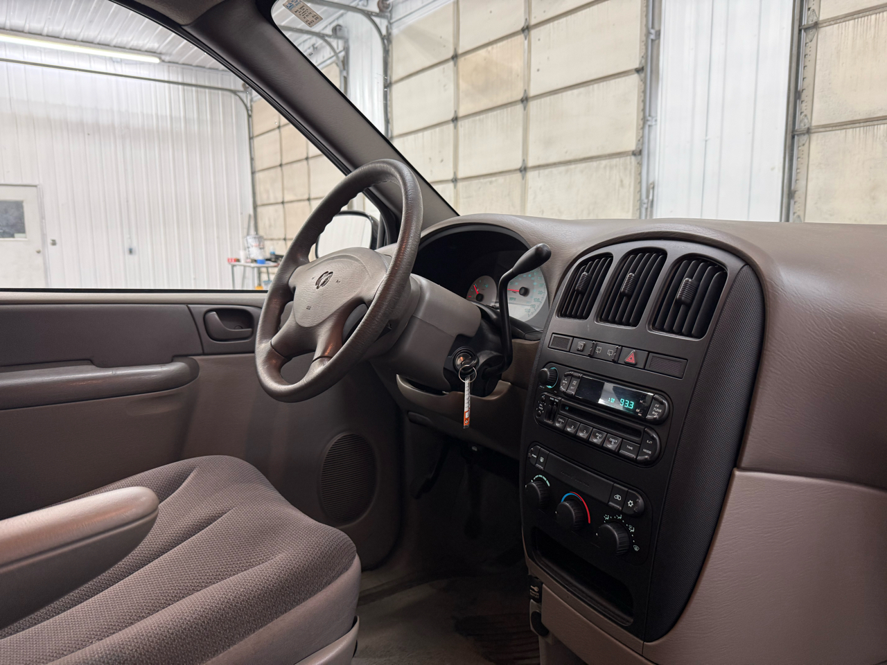 Dodge Caravan 4dr SE 113" WB 2002 Dodge Caravan 4dr SE 113" WB 2002