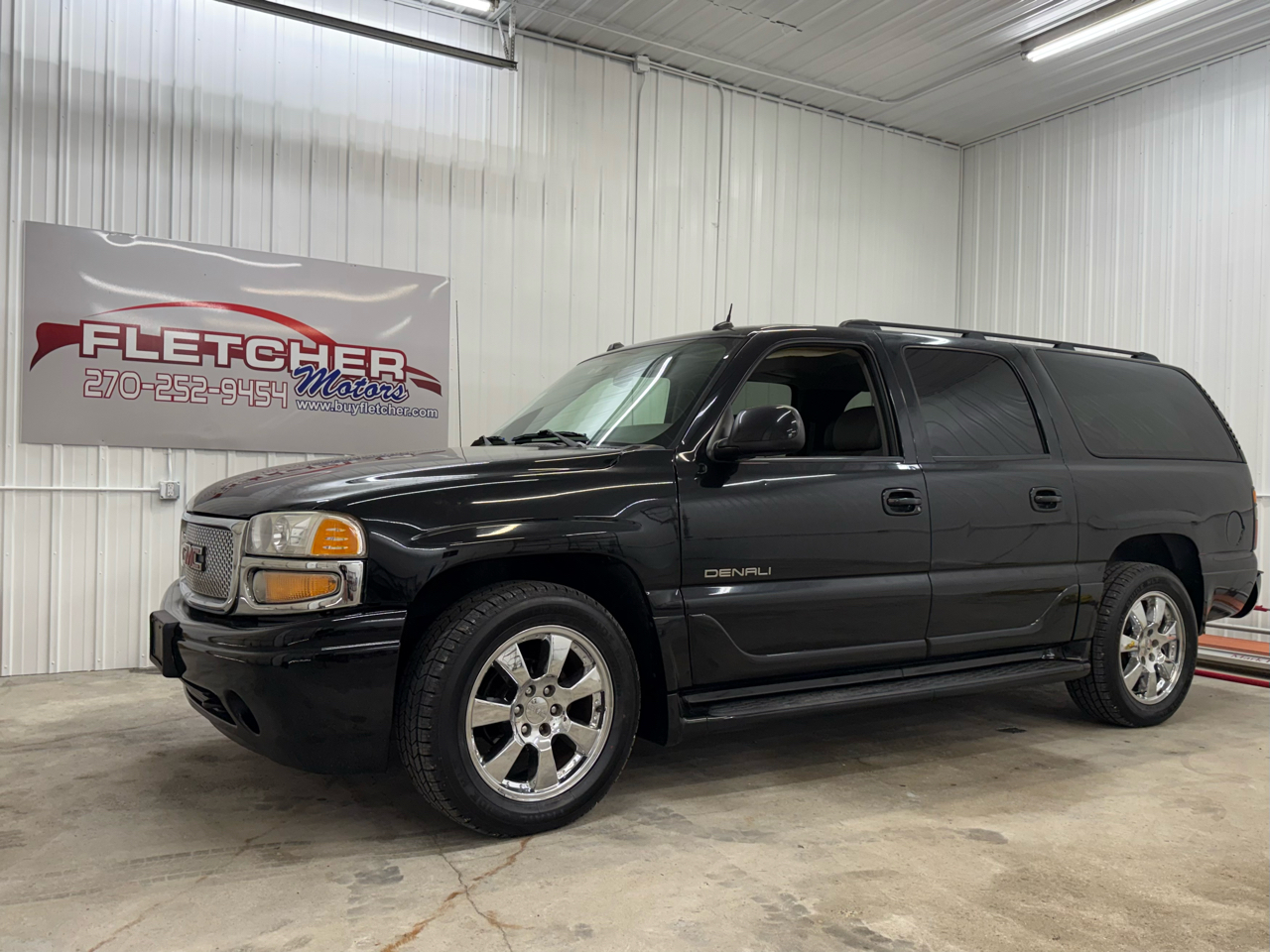 GMC Yukon XL Denali 4dr 1500 AWD 2005 GMC Yukon XL Denali 4dr 1500 AWD 2005