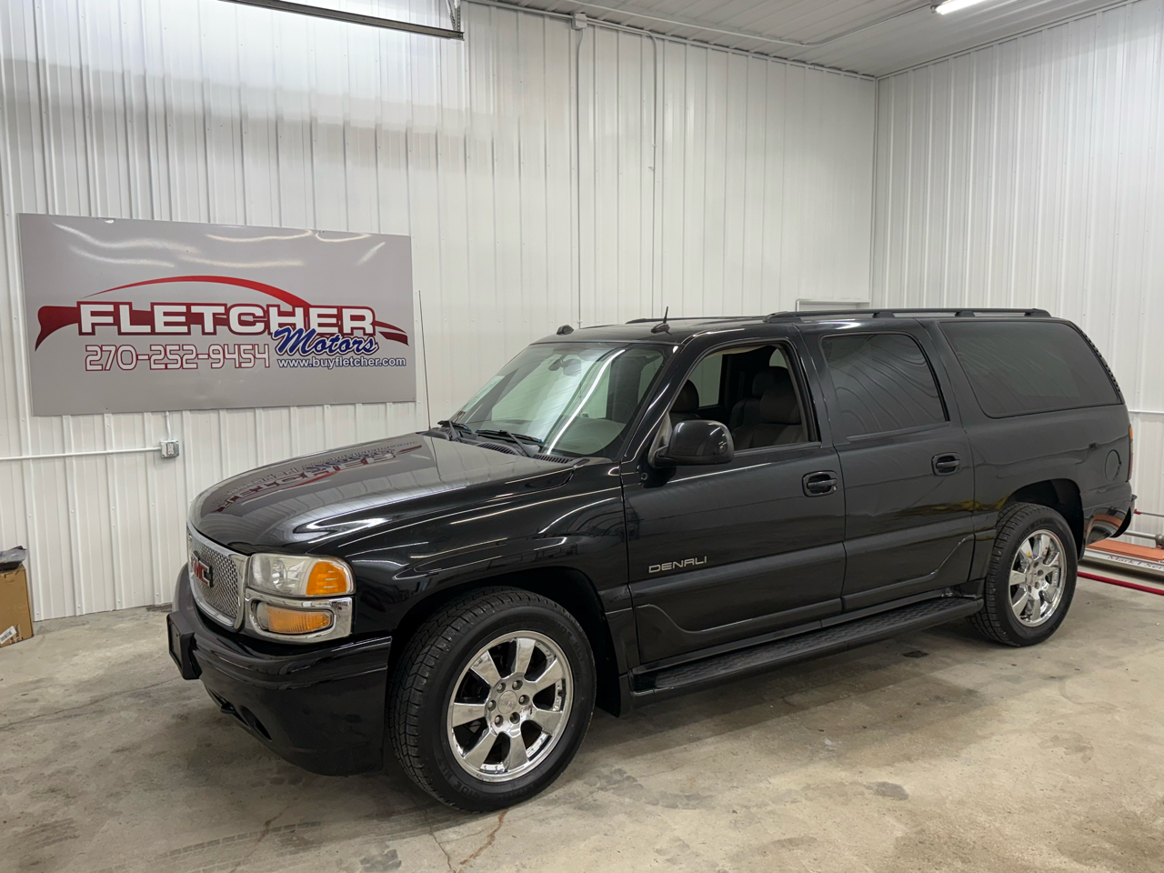 GMC Yukon XL Denali 4dr 1500 AWD 2005 GMC Yukon XL Denali 4dr 1500 AWD 2005