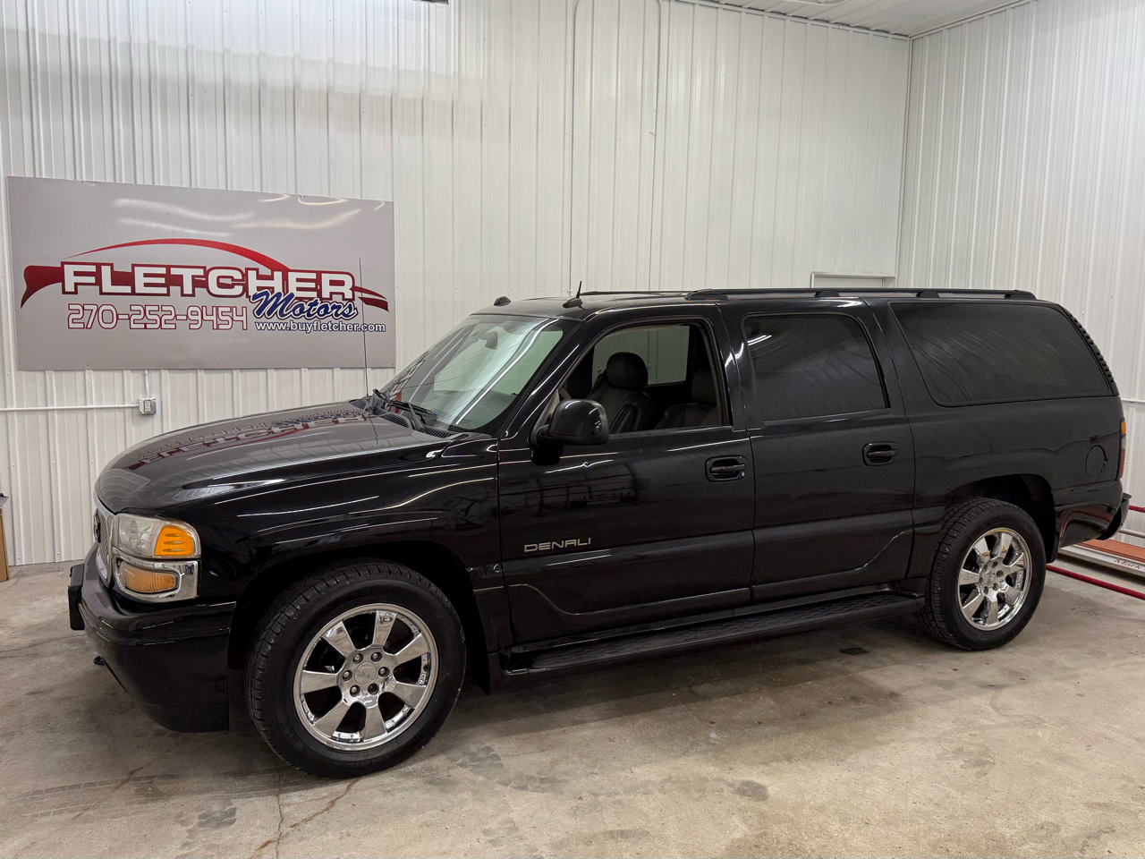 GMC Yukon XL Denali 4dr 1500 AWD 2005 GMC Yukon XL Denali 4dr 1500 AWD 2005