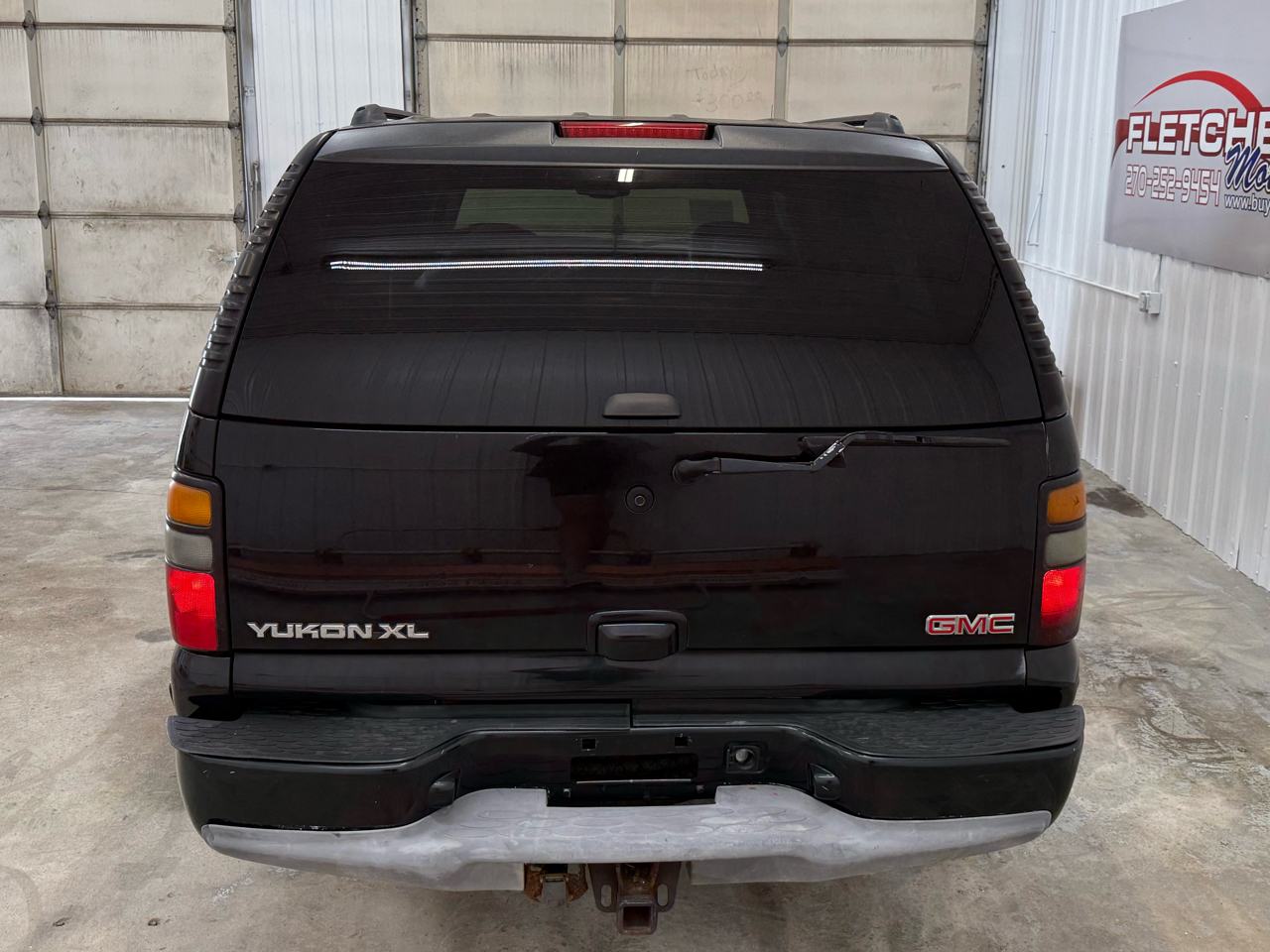 GMC Yukon XL Denali 4dr 1500 AWD 2005 GMC Yukon XL Denali 4dr 1500 AWD 2005