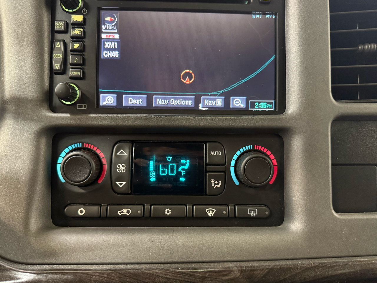 GMC Yukon XL Denali 4dr 1500 AWD 2005 GMC Yukon XL Denali 4dr 1500 AWD 2005