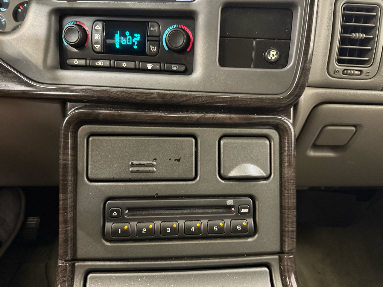 GMC Yukon XL Denali 4dr 1500 AWD 2005 GMC Yukon XL Denali 4dr 1500 AWD 2005