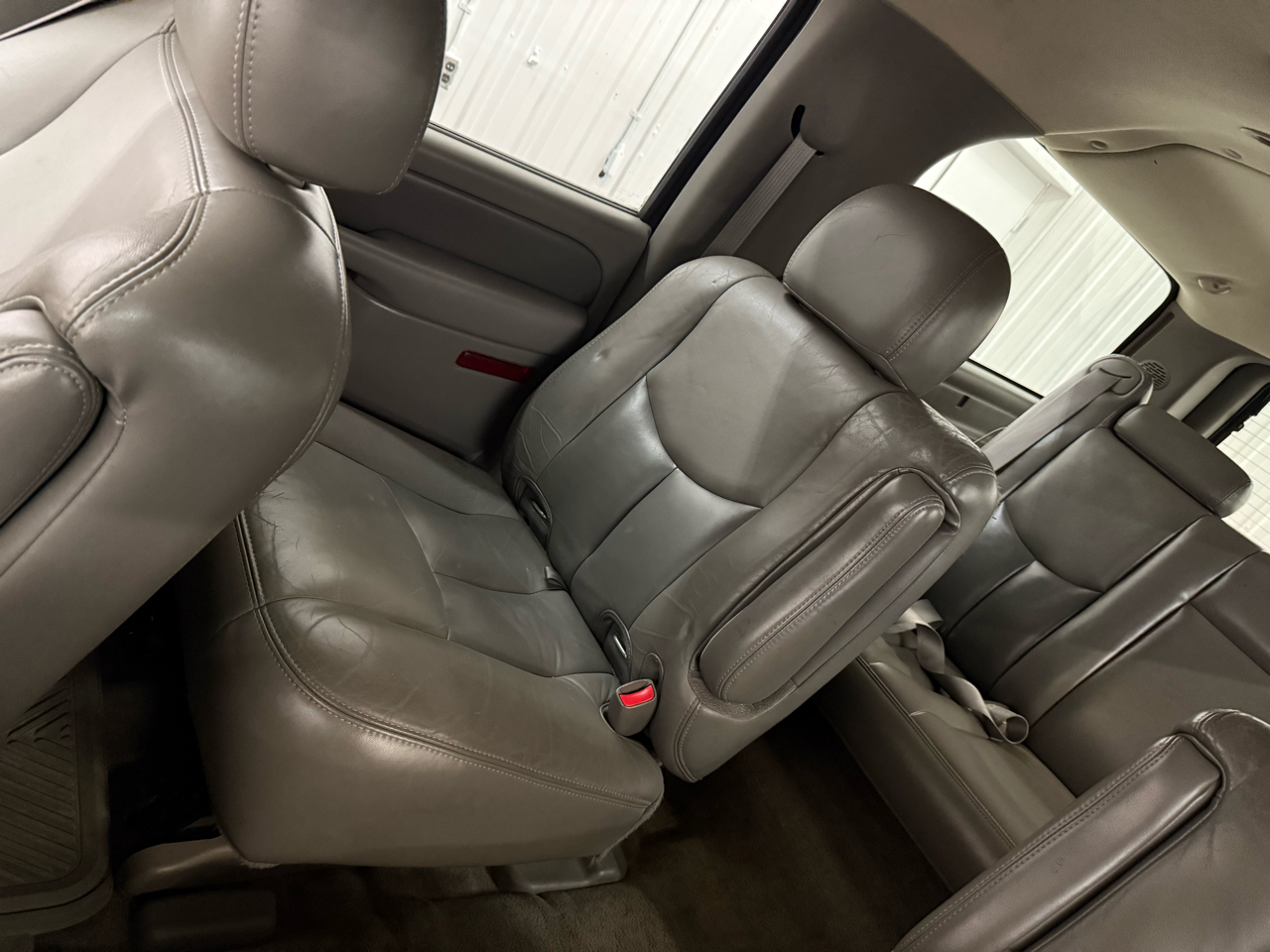 GMC Yukon XL Denali 4dr 1500 AWD 2005 GMC Yukon XL Denali 4dr 1500 AWD 2005