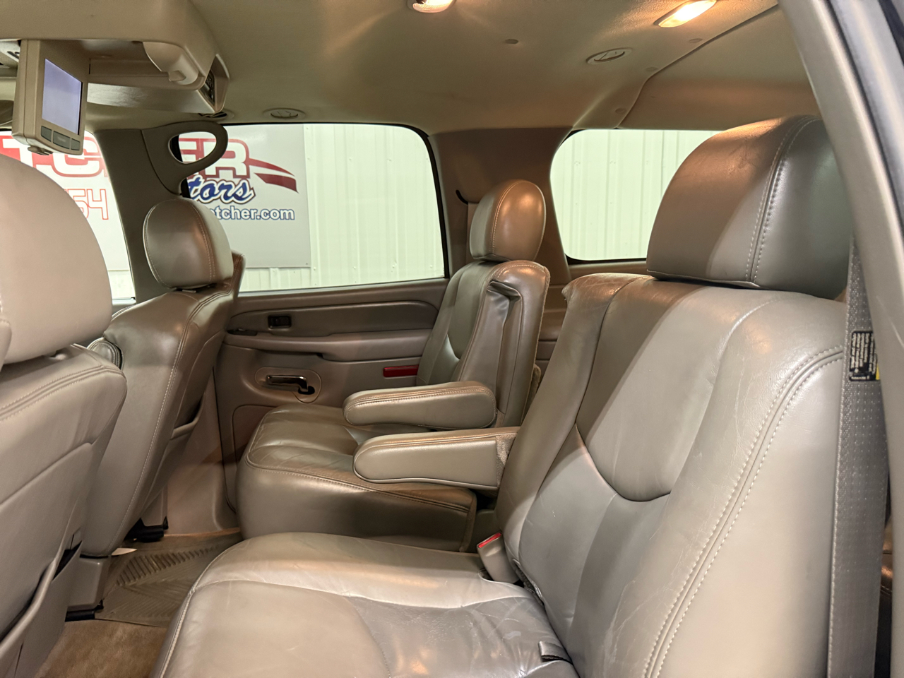 GMC Yukon XL Denali 4dr 1500 AWD 2005 GMC Yukon XL Denali 4dr 1500 AWD 2005