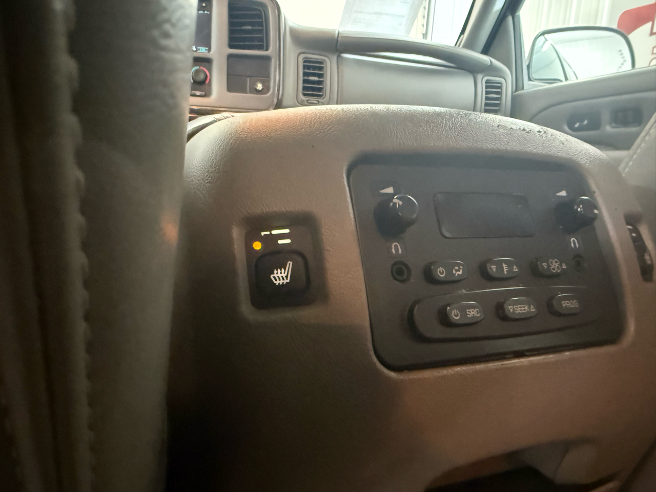 GMC Yukon XL Denali 4dr 1500 AWD 2005 GMC Yukon XL Denali 4dr 1500 AWD 2005