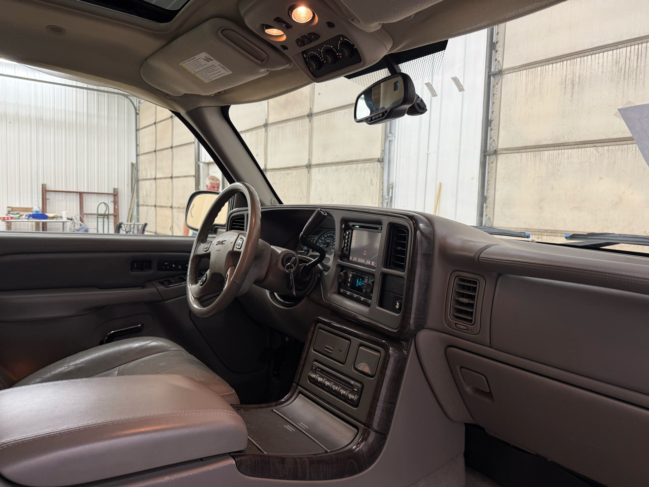 GMC Yukon XL Denali 4dr 1500 AWD 2005 GMC Yukon XL Denali 4dr 1500 AWD 2005