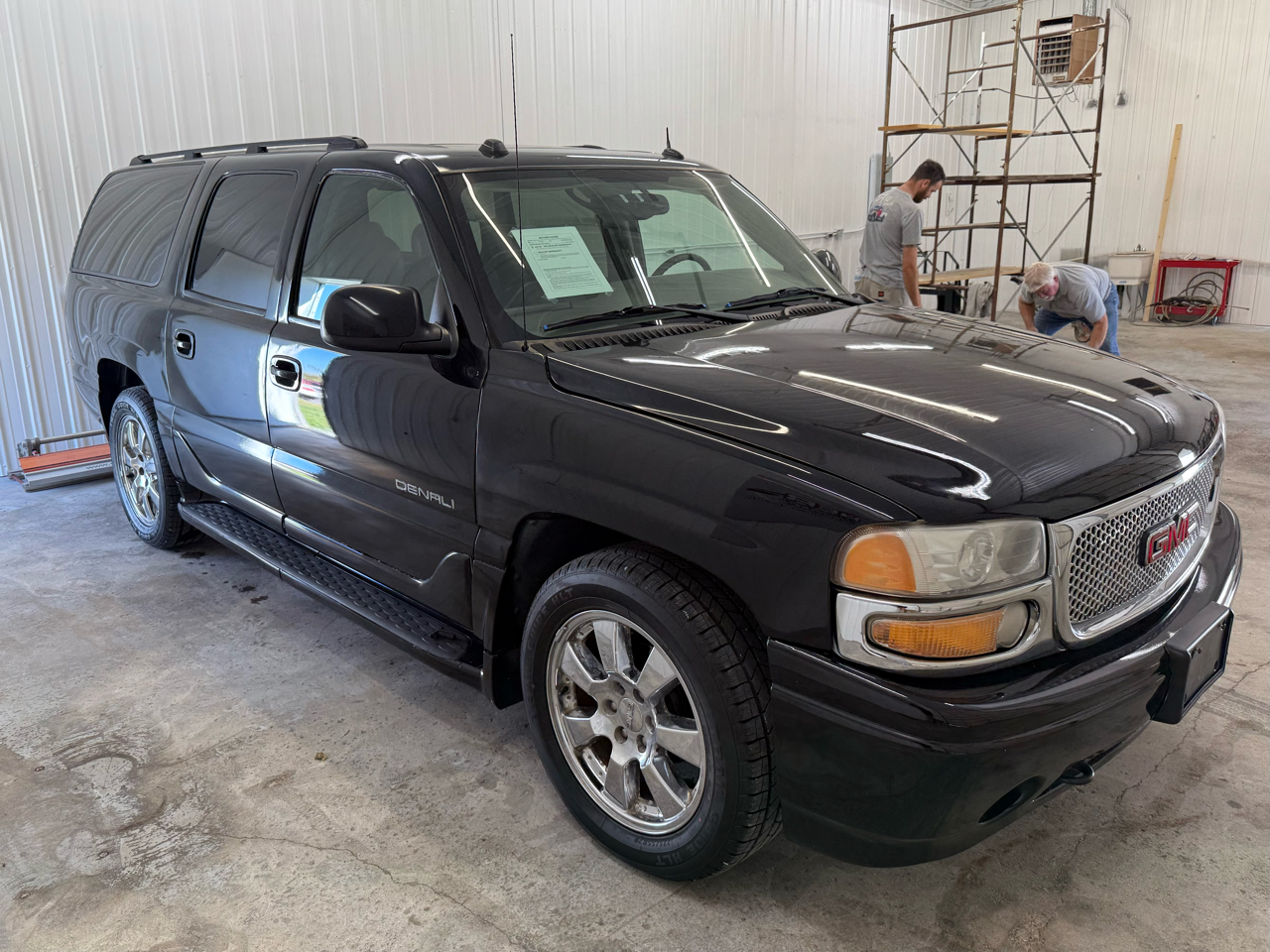 GMC Yukon XL Denali 4dr 1500 AWD 2005 GMC Yukon XL Denali 4dr 1500 AWD 2005