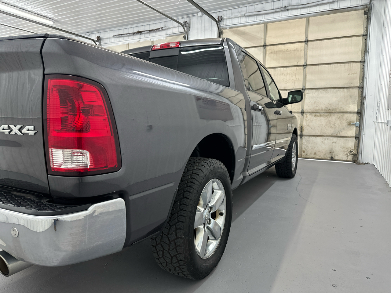 RAM 1500 4WD Crew Cab 140.5" Big Horn 2014 RAM 1500 4WD Crew Cab 140.5" Big Horn 2014