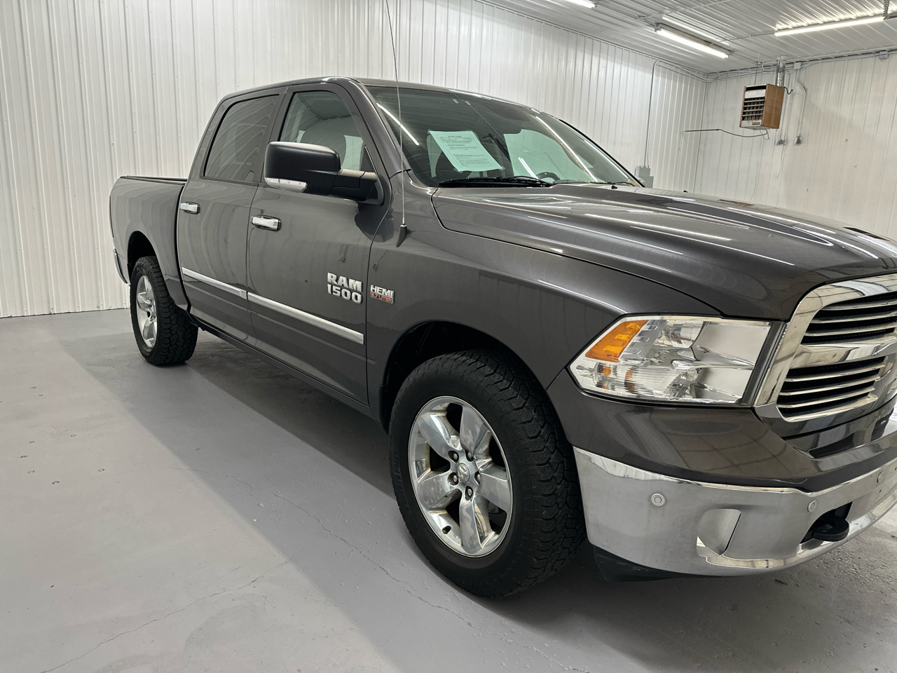 RAM 1500 4WD Crew Cab 140.5" Big Horn 2014 RAM 1500 4WD Crew Cab 140.5" Big Horn 2014
