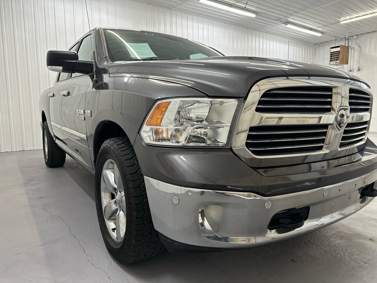 RAM 1500 4WD Crew Cab 140.5" Big Horn 2014 RAM 1500 4WD Crew Cab 140.5" Big Horn 2014