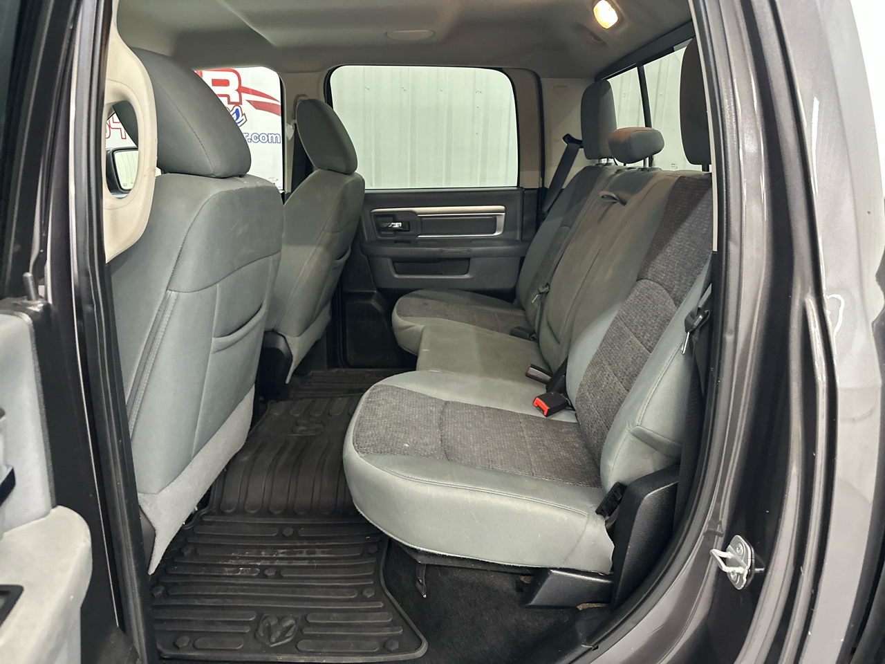 RAM 1500 4WD Crew Cab 140.5" Big Horn 2014 RAM 1500 4WD Crew Cab 140.5" Big Horn 2014